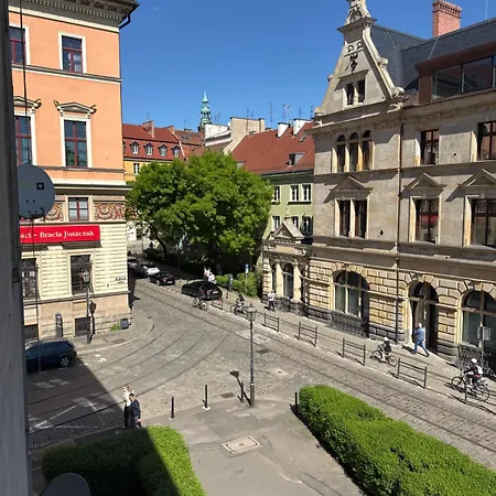 Tripoli 5 Apartmán Vratislav